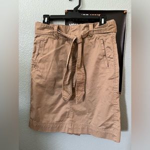 Tommy Hilfiger tan skirt size 6